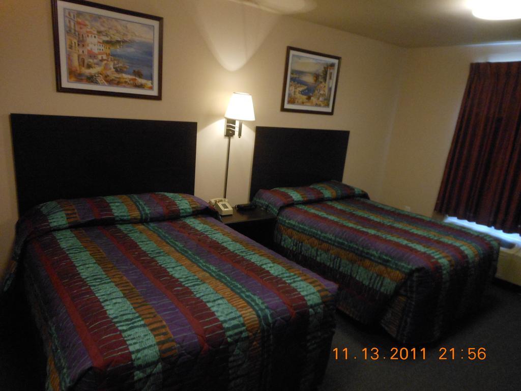 Intown Suites Extended Stay Select Hampton Va Zimmer foto